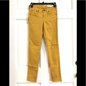 Brand new Rag and bone zippier Capri